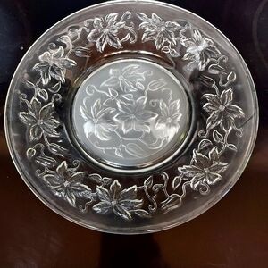 Set of 4 PRINCESS HOUSE Fantasia 8 inch Crystal Lunch Plates